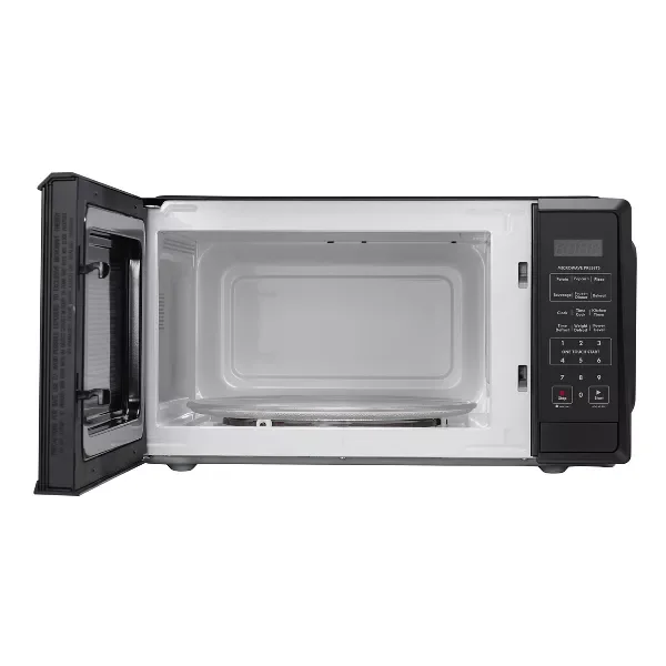 Kenmore 1.1 cu-ft Black Microwave - Image 4